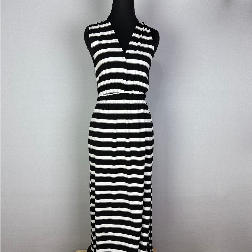 POOF New‎ York Maxi Dress Black White Striped Sleeveless V Neck Summer Beach